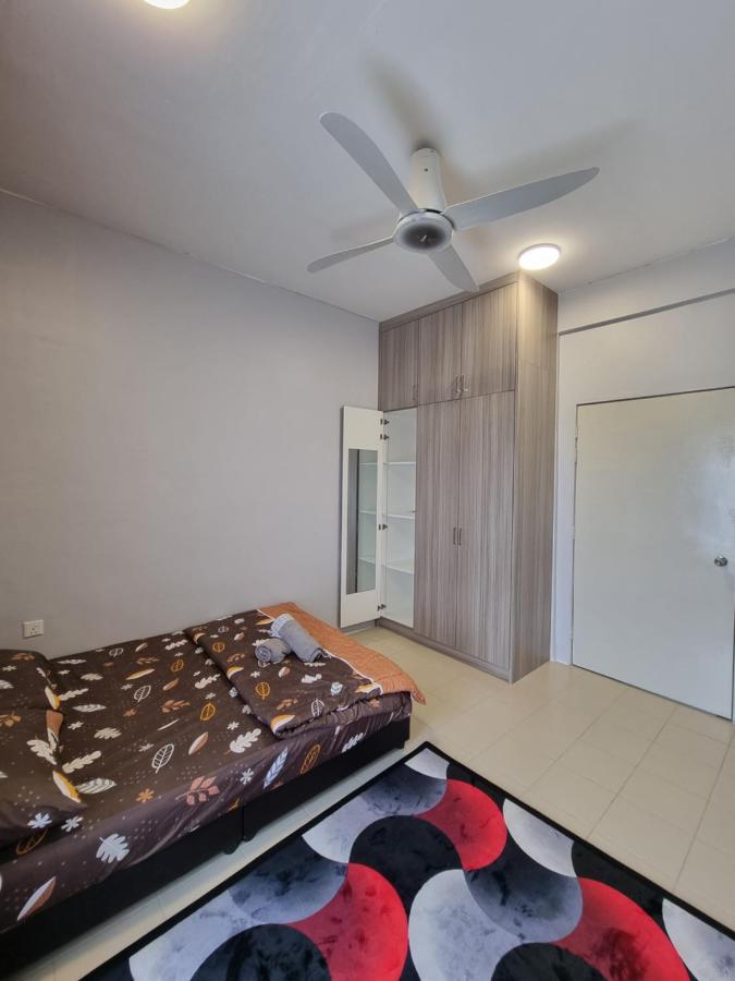 3R2B Entire Apartment Air-Conditioned By Wnz Home Putrajaya For Islamic Guests Only Exterior photo